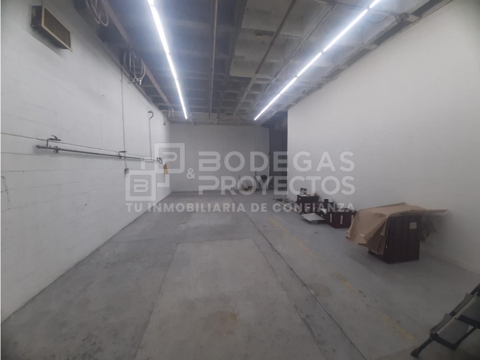 ARRIENDO DE BODEGA DISPONIBLE SECTOR SABANETA - 5