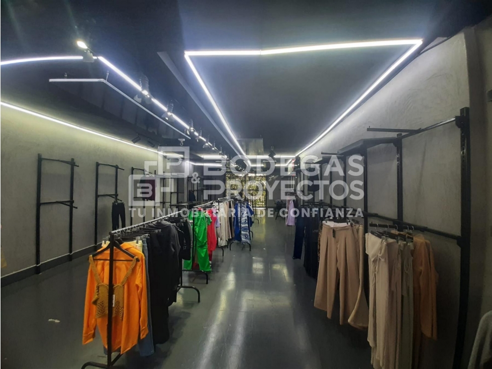 ARRIENDO BODEGA DISPONIBLE SECTOR BARRIO BELÉN - 2