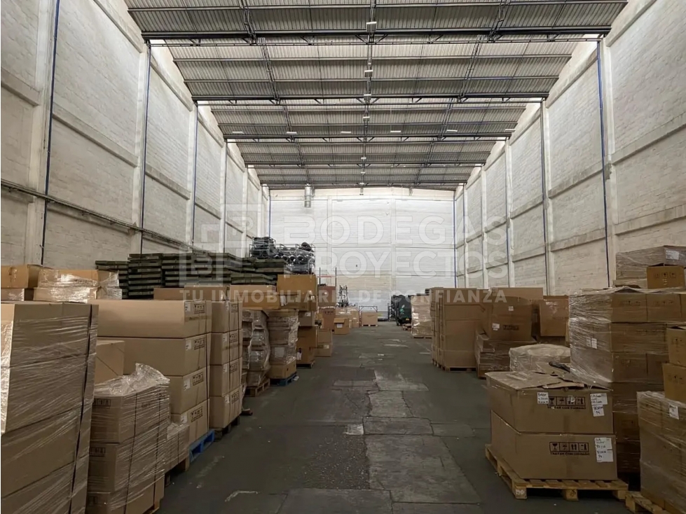 BODEGA DISPONIBLE PARA VENTA EN ITAGÜÍ - 1