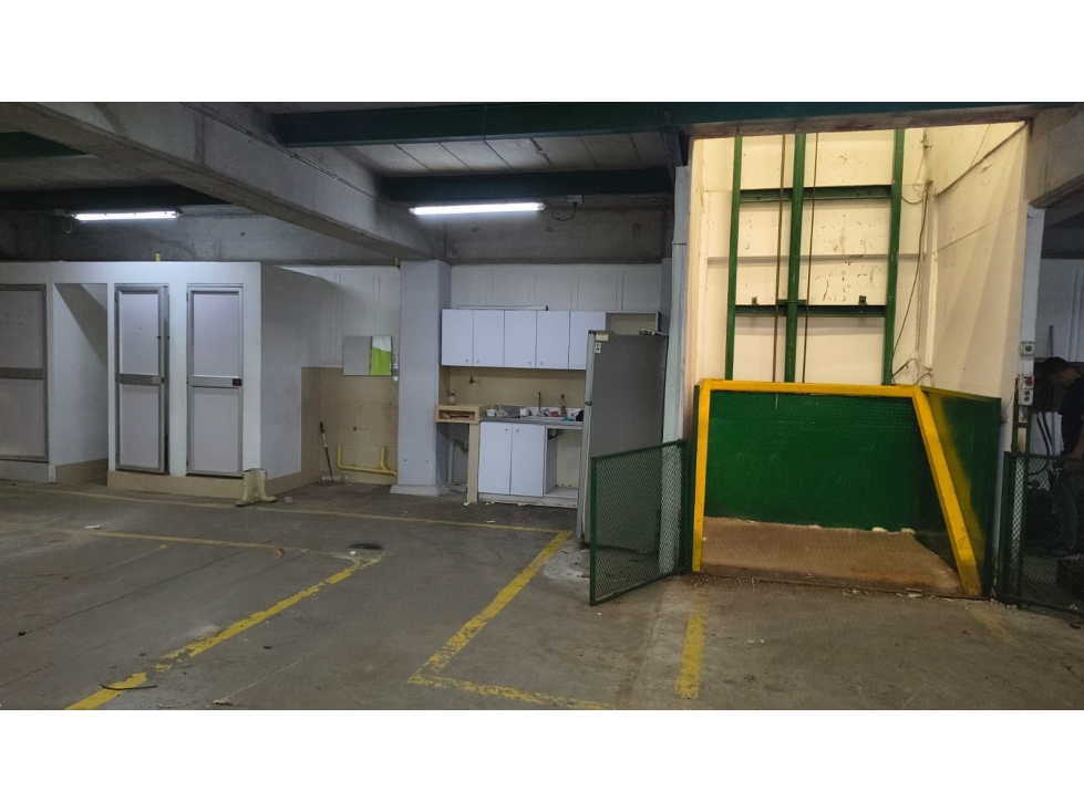 BODEGA DISPONIBLE PARA ARRIENDO EN COPACABANA - 6