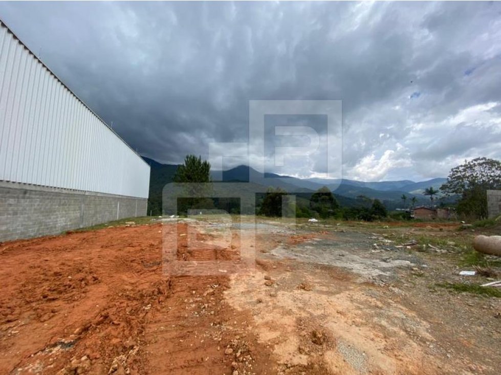 Lote en Venta Caldas Bodegas y Proyectos © Locales Oficinas - 6