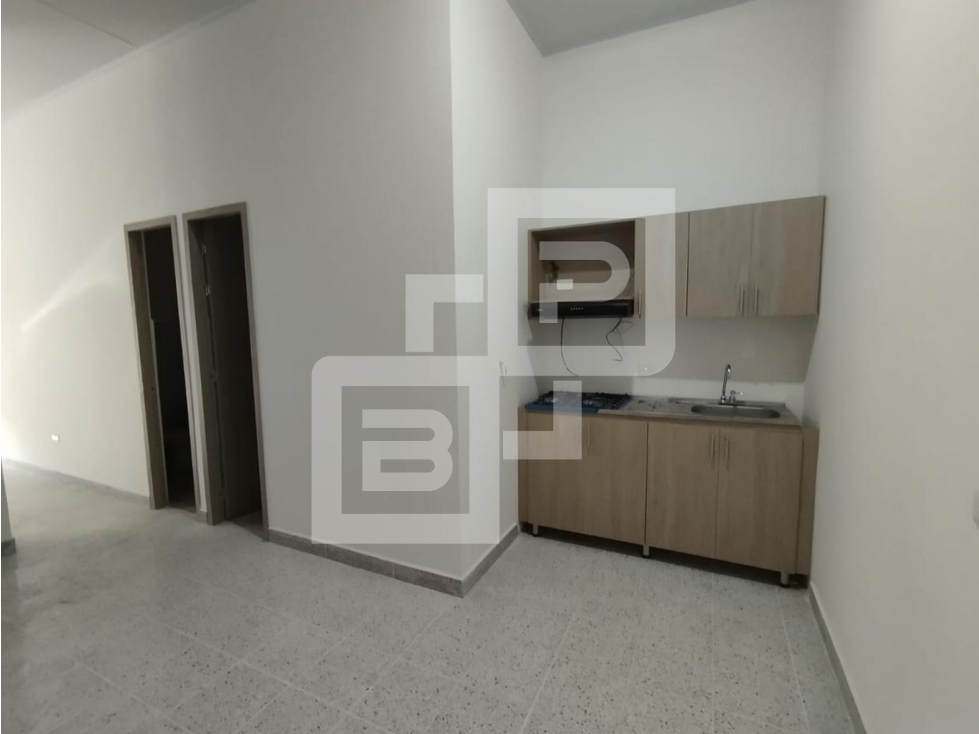 ARRIENDO LOCAL EN EL SECTOR DE ITAGUI - 6