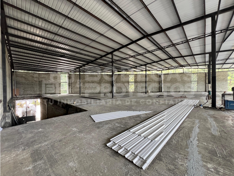 BODEGA DISPONIBLE PARA ARRIENDO EN LA ESTRELLA - 3