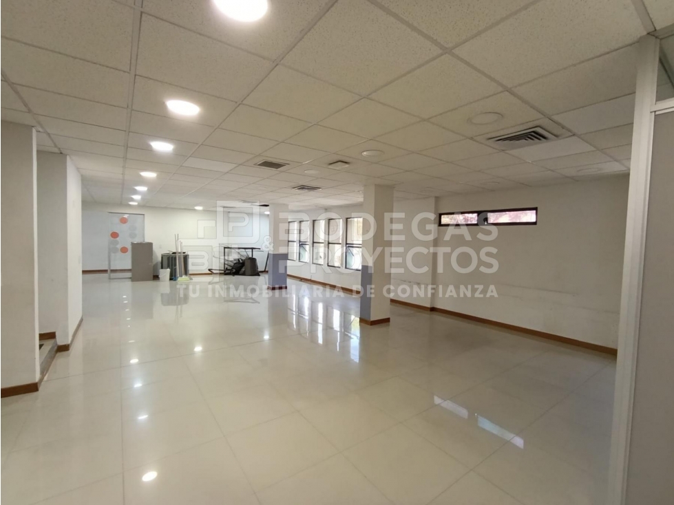 ARRIENDO LOCAL MEDELLIN POBLADO