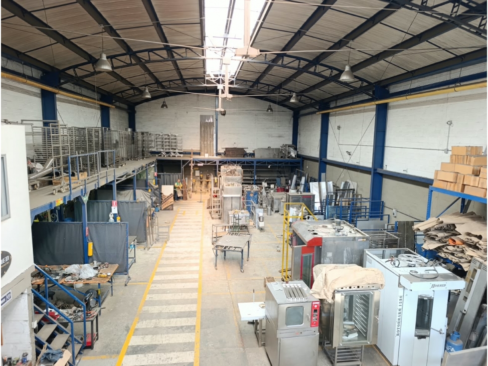 BODEGA EN ARRIENDO SABANETA- ZONA INDUSTRIAL - 1