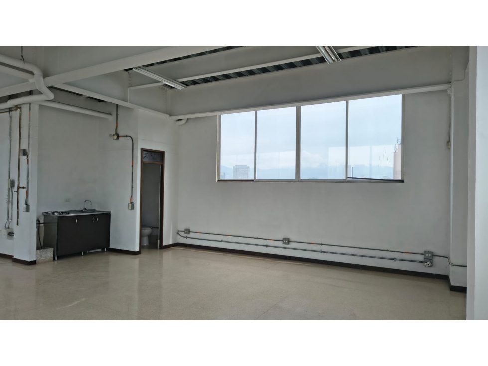 OFICINA DISPONIBLE PARA ARRIENDO UBICADA EN PERPETUO SOCORRO — foto 5