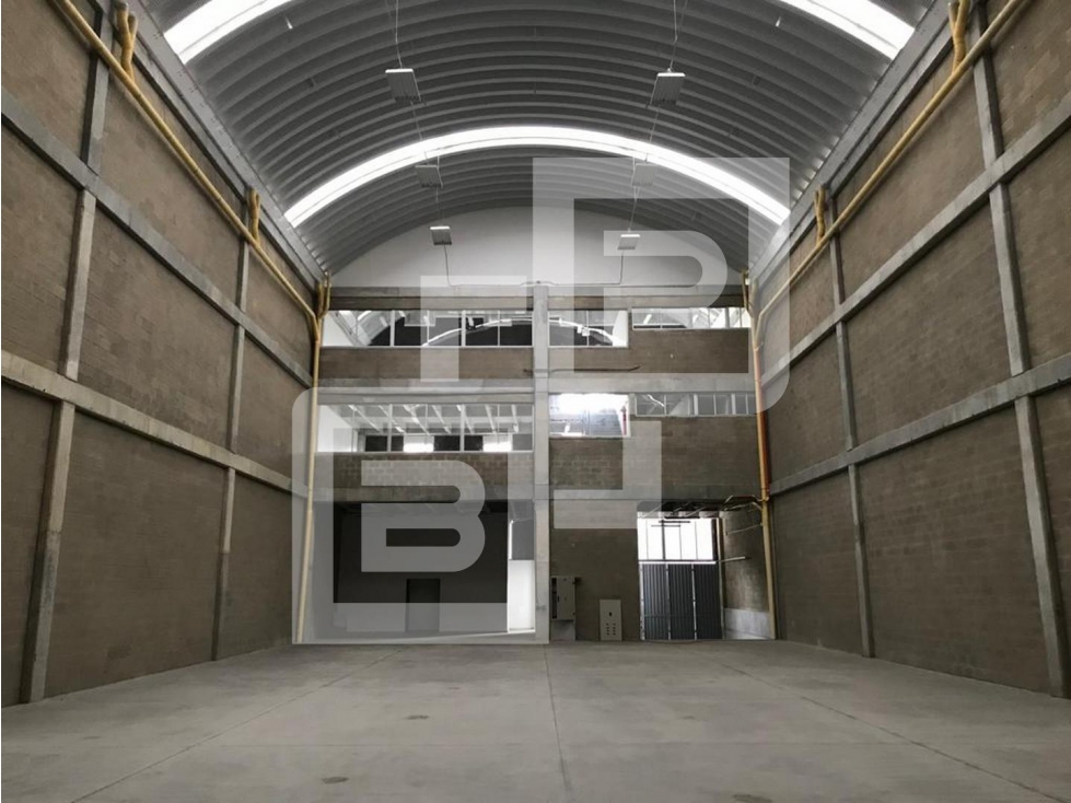 BODEGA DISPONIBLE PARA ARRIENDO EN ITAGUI - 4