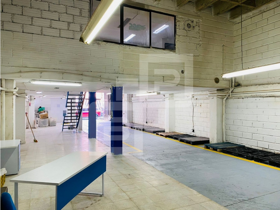 BODEGA DISPONIBLE PARA ARRIENDO EN MEDELLIN - 2