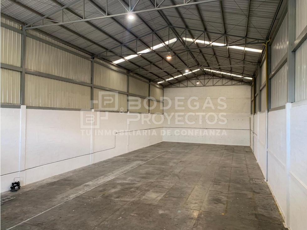 BODEGA DISPONIBLE PARA VENTA EN LA ESTRELLA - 2