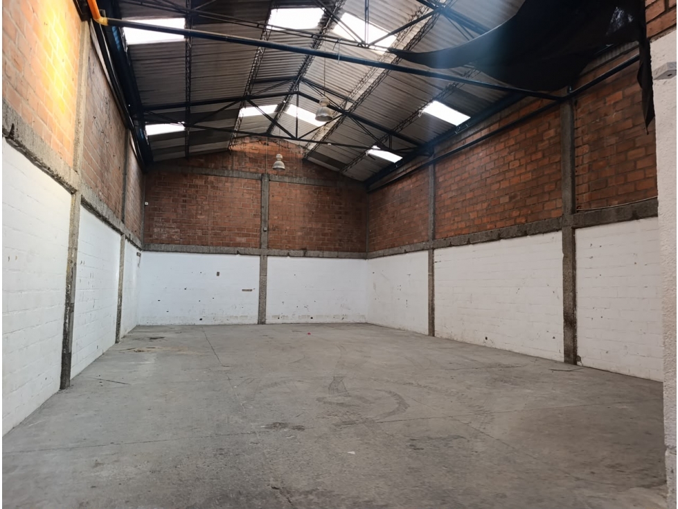 BODEGA DISPONIBLE PARA ARRIENDO EN MEDELLÍN — foto 3