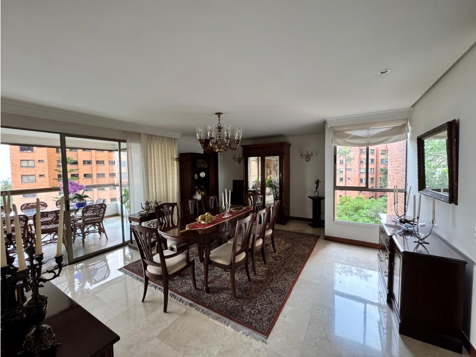 Apartamento en venta, Elegante, Vista a Verde, El Pobado, La Concha +C — foto 4