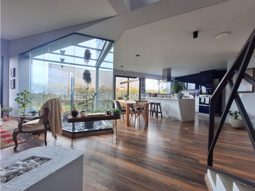 Casa campestre en venta, super moderna, El Escobero, El Retiro, Ant. — foto 2