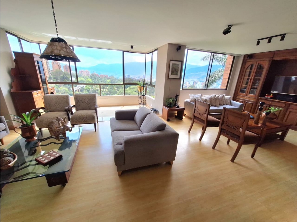 Apartamento en venta, remodelado, El Poblado, Transversal inferior — foto 4