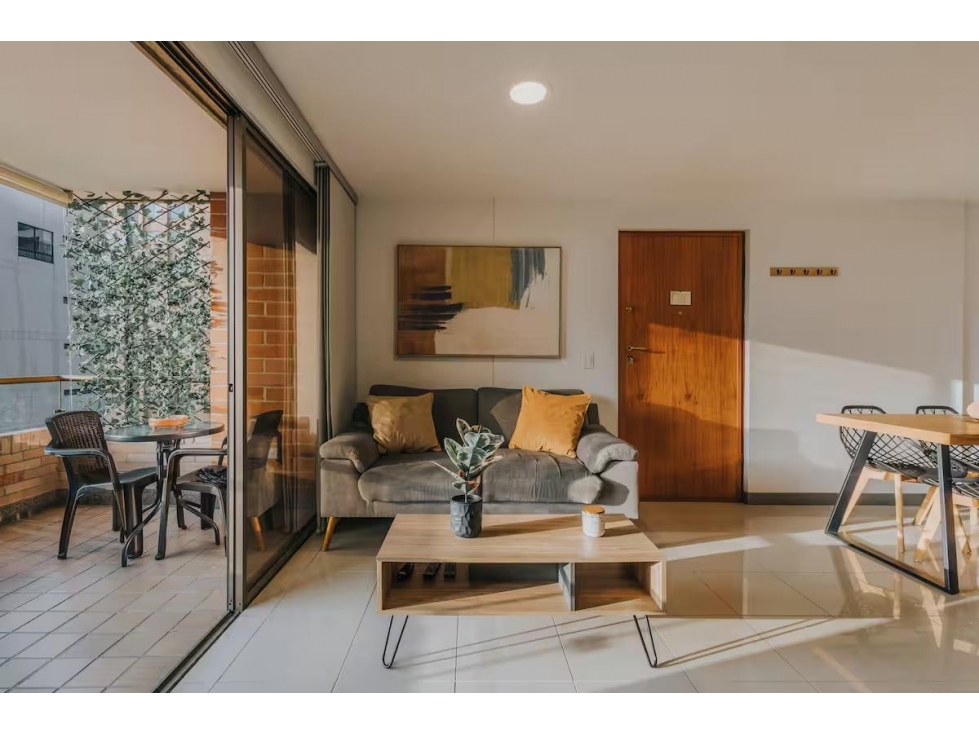 Apartamento en Venta, excelente estado, El Poblado Parte baja — foto 2