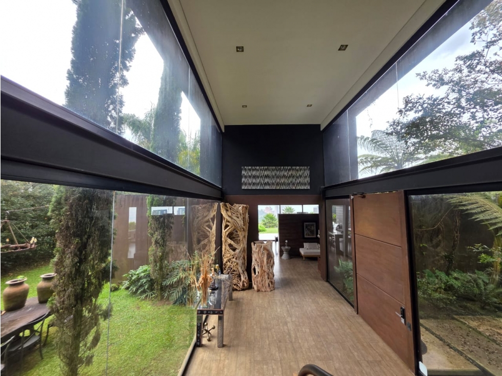 Casa en venta Parte baja Avenida Las Palmas, unidad cerrada. — foto 6