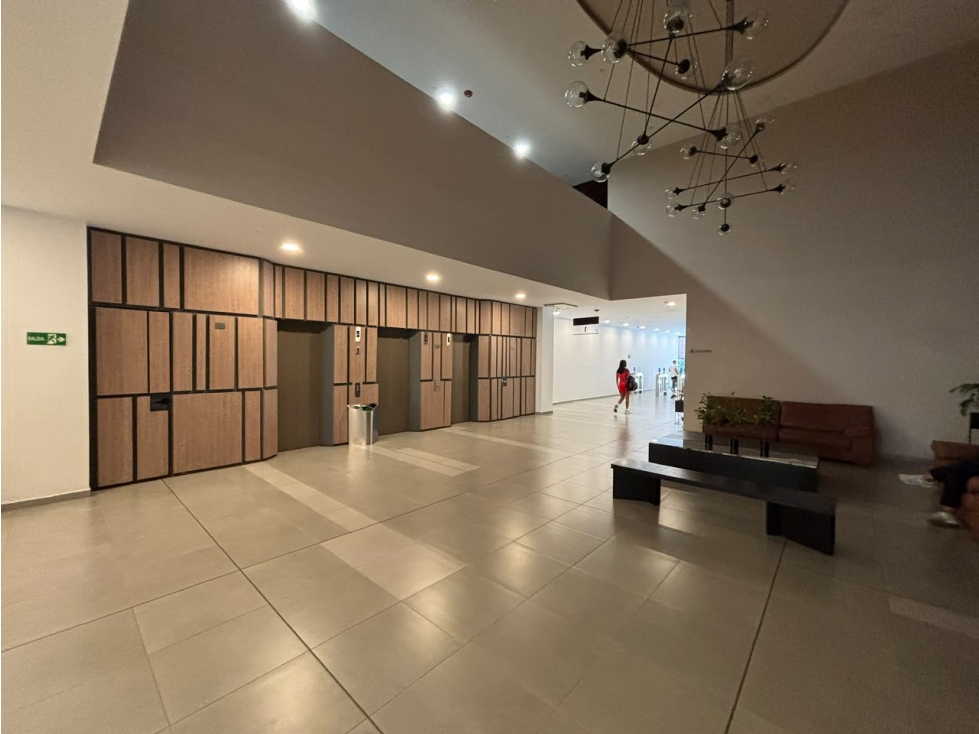 Apartamento en venta, piso alto, vista, Ciudad del Rio; Medellín — foto 3