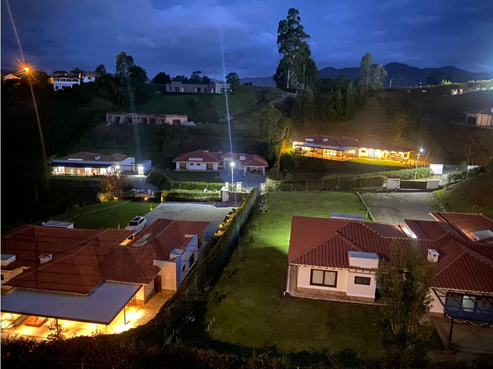 Casa Campestre en Venta, Rionegro, vereda Quirama, para estrenar — foto 5