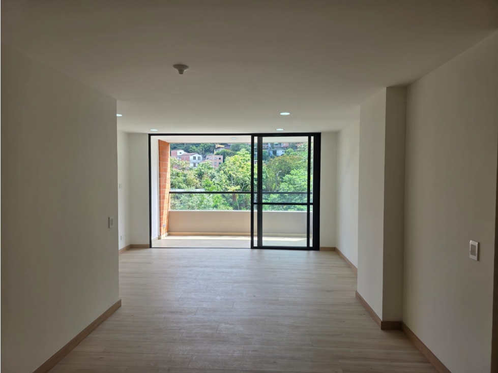 Apartamento en Venta, para estrenar, camino verde, Envigado +C