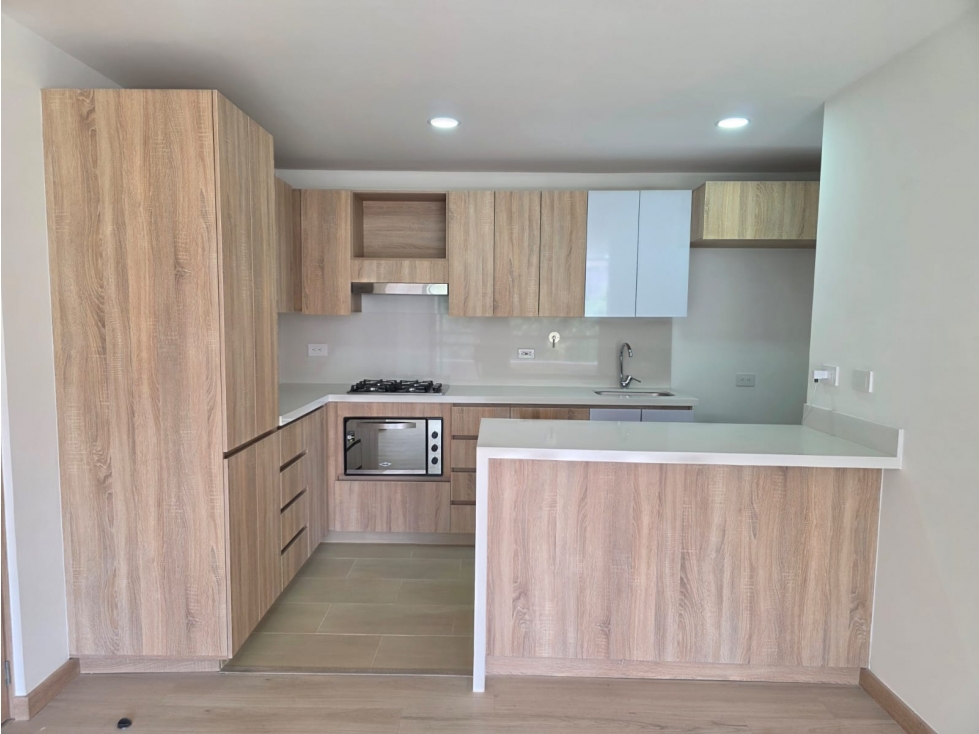 Apartamento en Venta, para estrenar, camino verde, Envigado +C — foto 4