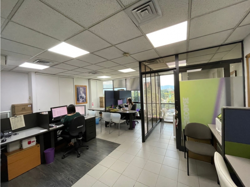 Oficina o Consultorio en venta, La Aguacatala, Medellín — foto 3