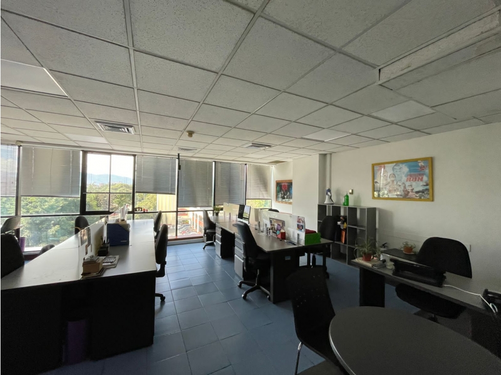 Oficina o Consultorio en venta, La Aguacatala, Medellín — foto 2