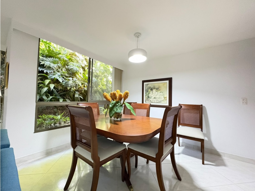Apartamento en venta, vista a verde, El Poblado, La Frontera +C — foto 4