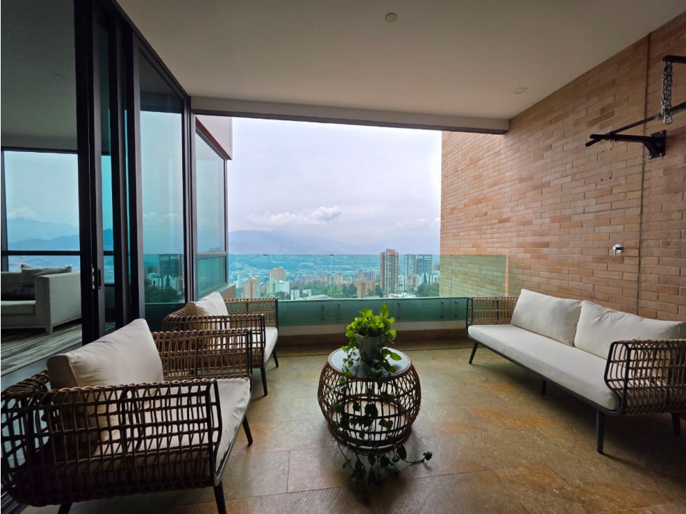 Apartamento en venta, moderno y elegante, El Poblado, Los Balsos - 3