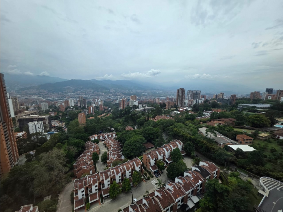 Apartamento en venta, moderno y elegante, El Poblado, Los Balsos - 4