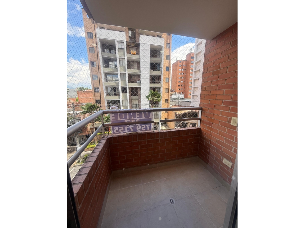 SE VENDE APARTAMENTO EN EL PRIMER PARQUE DE LAURELES MEDELLIN — foto 6