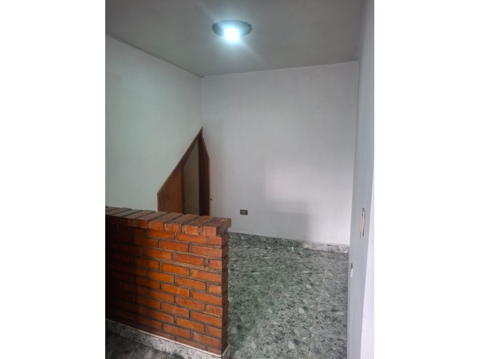 SE VENDE APARTAMENTO EN BUENOS AIRES MEDELLIN — foto 5