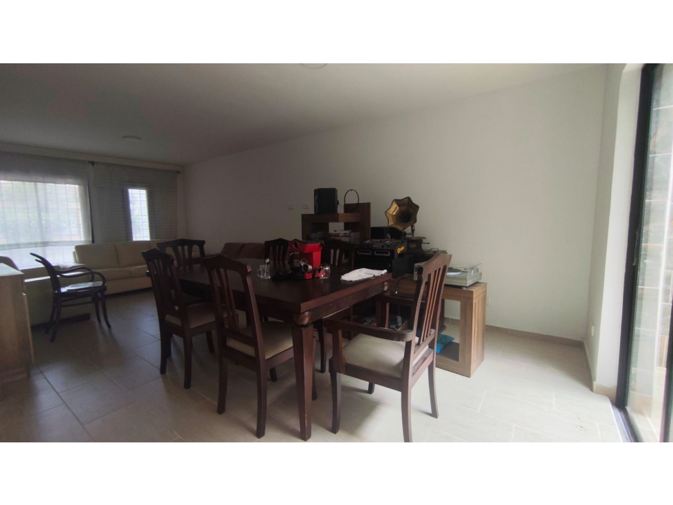 SE VENDE CASA EN SECTOR ESTADIO - LOS SAUCES — foto 6