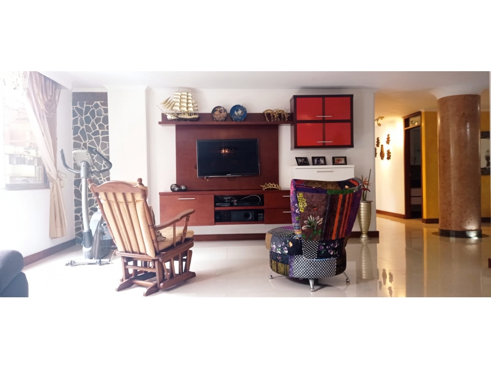 SE VENDE APARTAMENTO EN LAURELES MEDELLIN — foto 5