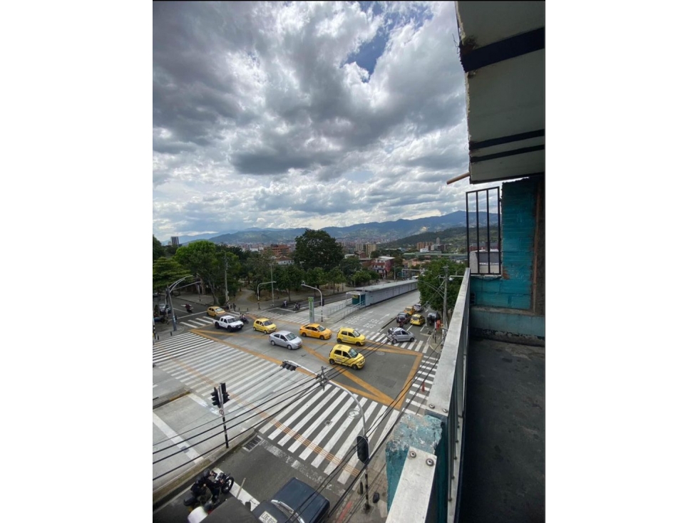 SE VENDE APARTAMENTO EN MANRIQUE MEDELLIN PARTE BAJA NEGOCIABLE