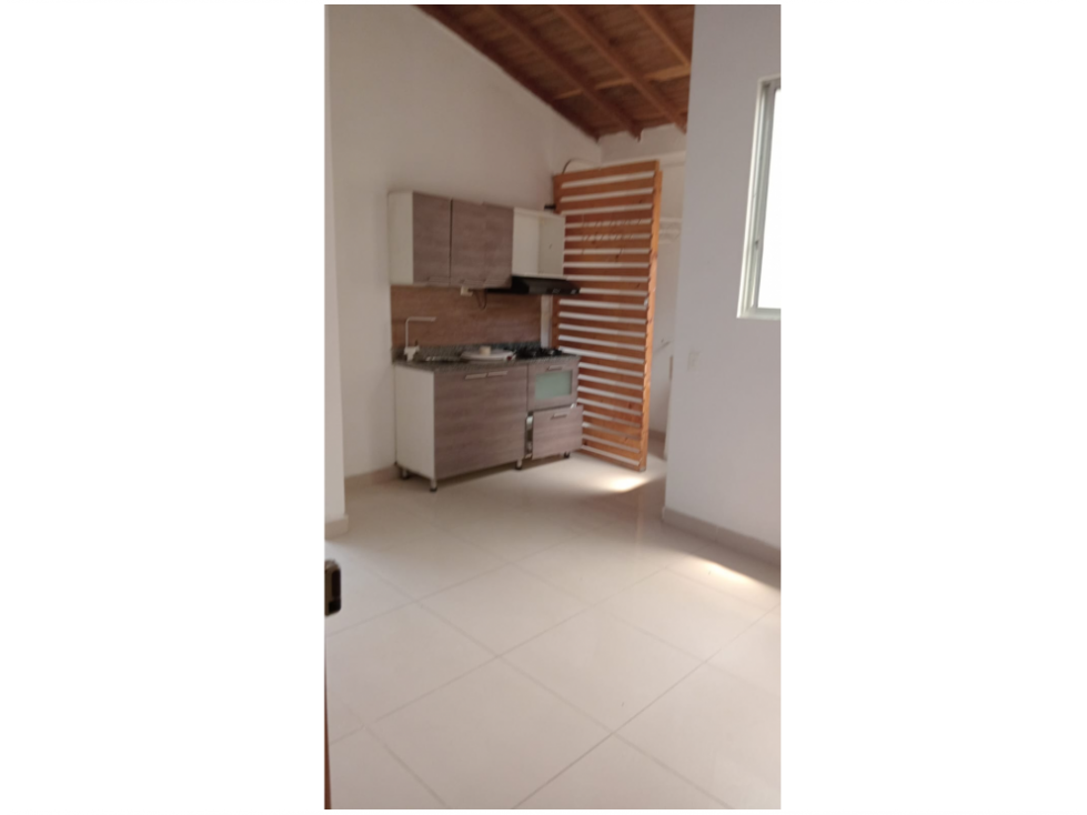 SE VENDE APARTAMENTO EN SANTA MONICA — foto 4