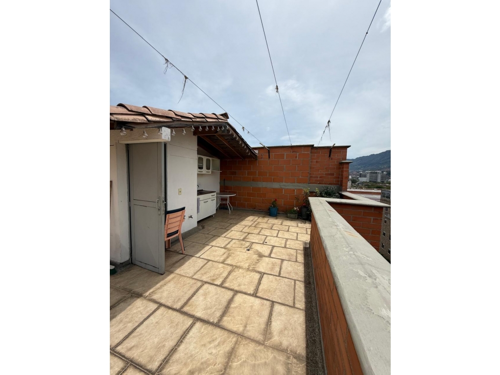 SE VENDE APARTAMENTO EN SAN JOAQUIN-MEDELLIN — foto 3