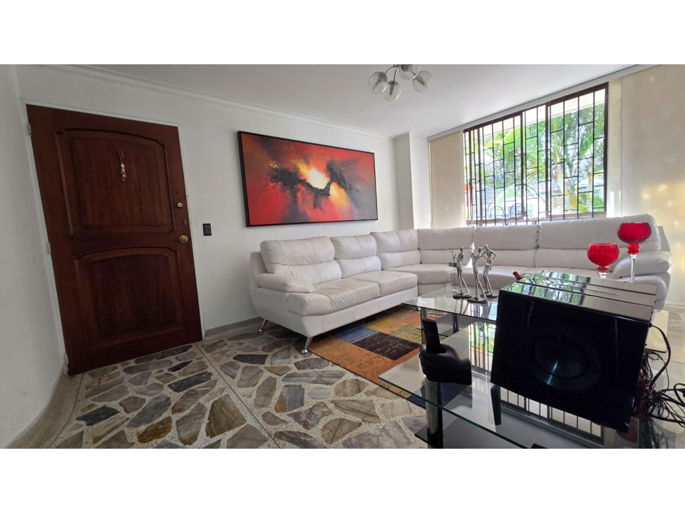 SE VENDE APARTAMENTO SEGUNDO PARQUE DE LAURELES MEDELLIN