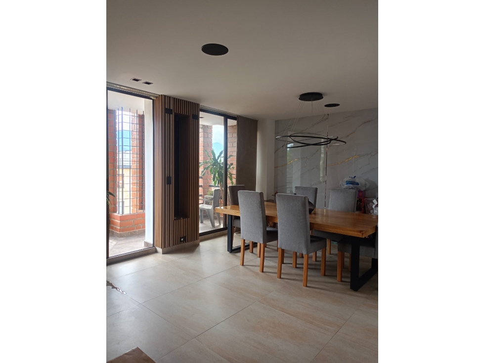 SE VENDE HERMOSO PENTHOUSE EL VELODROMO — foto 3
