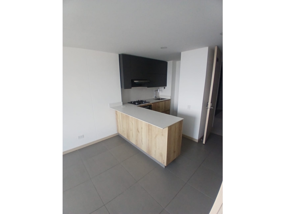 SE ARRIENDA APARTAESTUDIO EN GUAYABAL MEDELLIN — foto 4