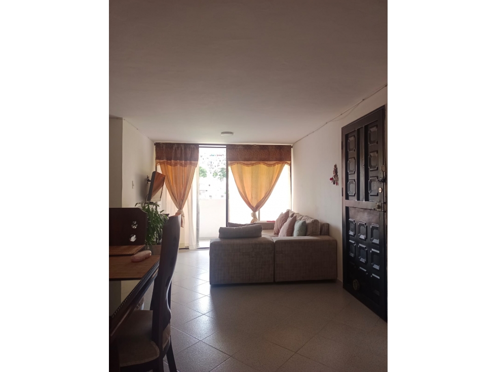 SE VENDE APARTAMENTO EN BUENOS AIRES UNIDAD LOYOLA
