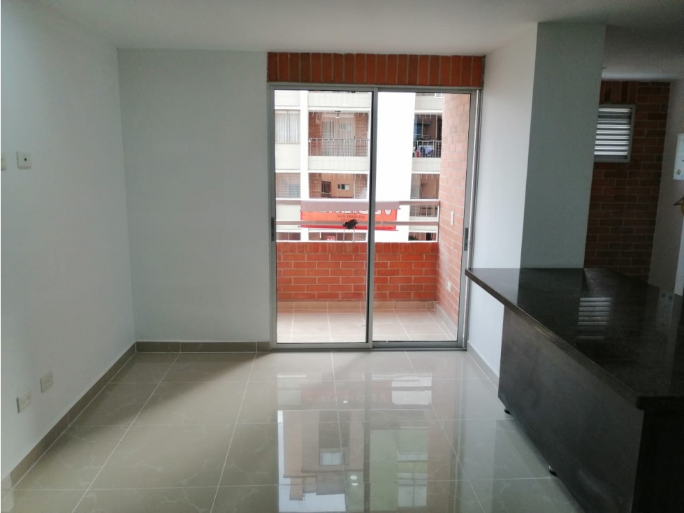 SE VENDE APARTAMENTO EN LAURELES MEDELLIN PRIMER PARQUE