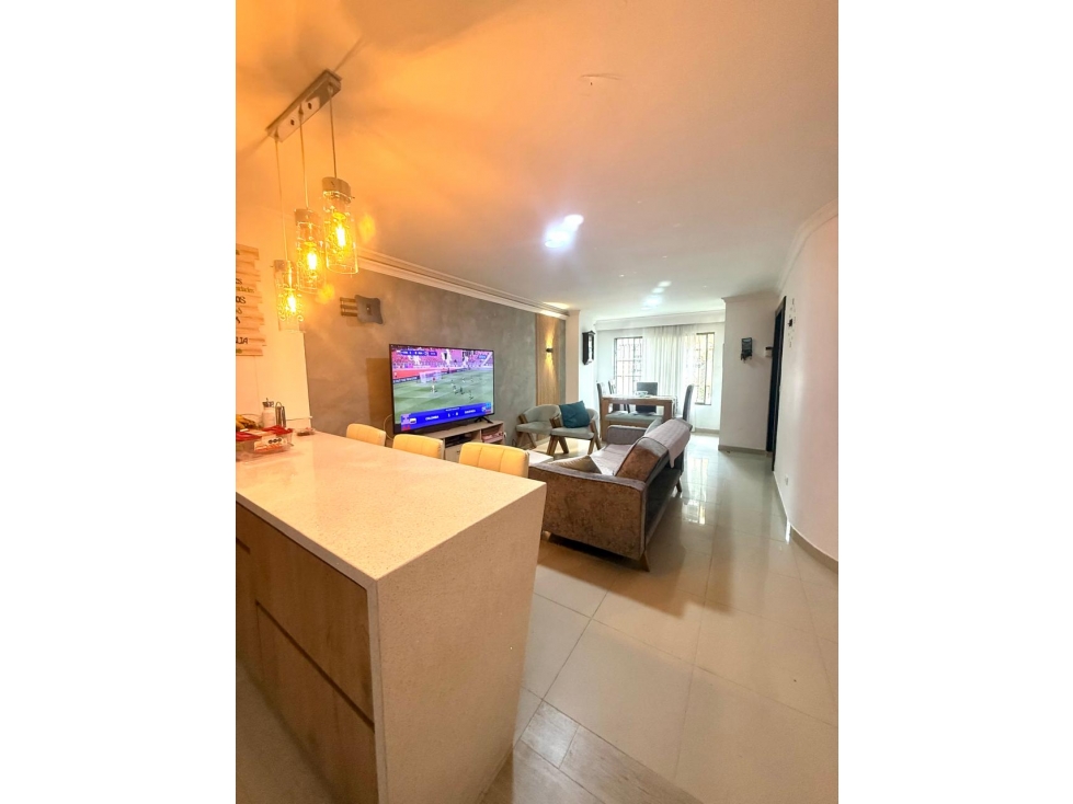 SE VENDE APARTAMENTO EN LAURELES MEDELLIN — foto 3