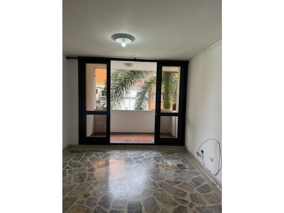 Arriendo apartamento Laureles — foto 4