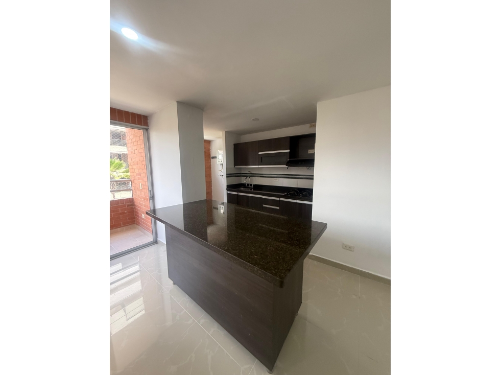 SE VENDE APARTAMENTO EN EL PRIMER PARQUE DE LAURELES MEDELLIN — foto 4