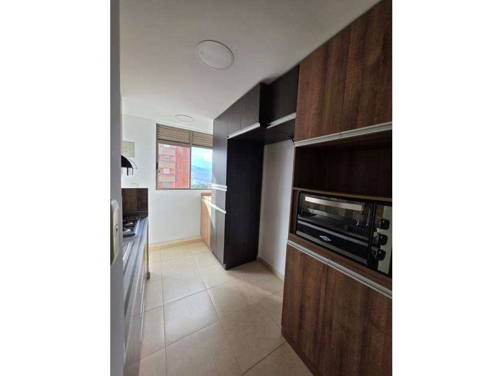 SE ARRIENDA APARTAMENTO EN LOMA DEL INDIO SAN DIEGO — foto 3