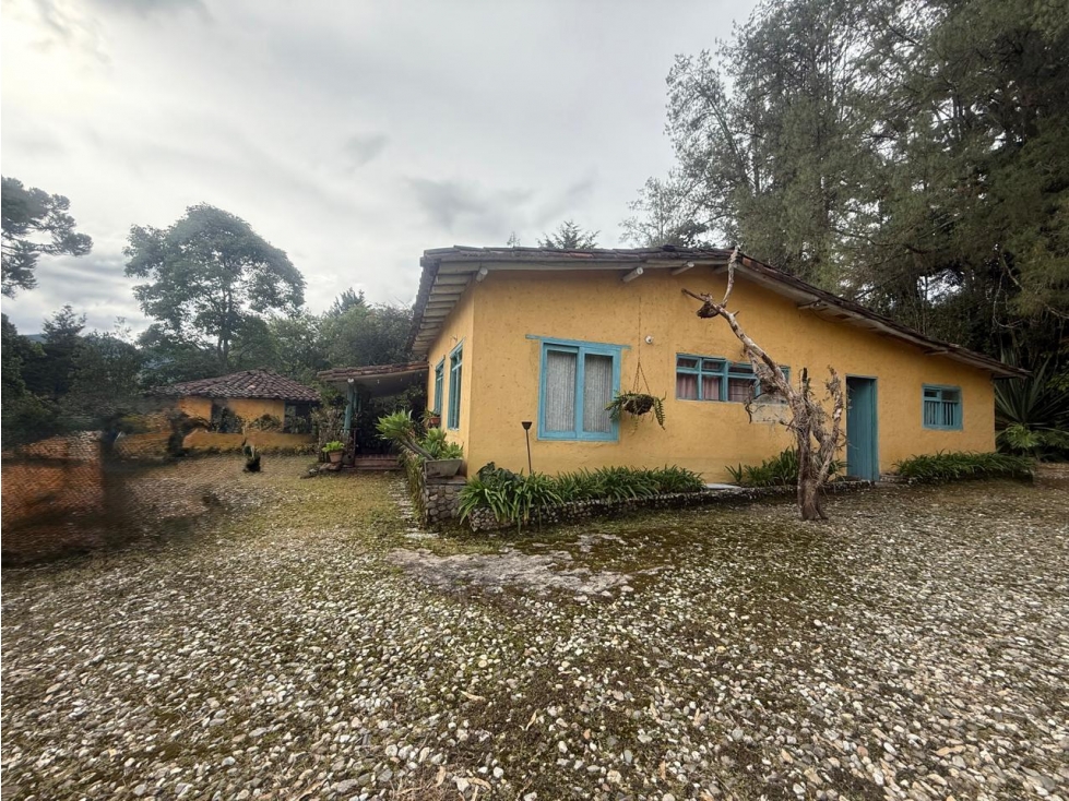 SE VENDE FINCA EN EL RETIRO ANTIOQUIA