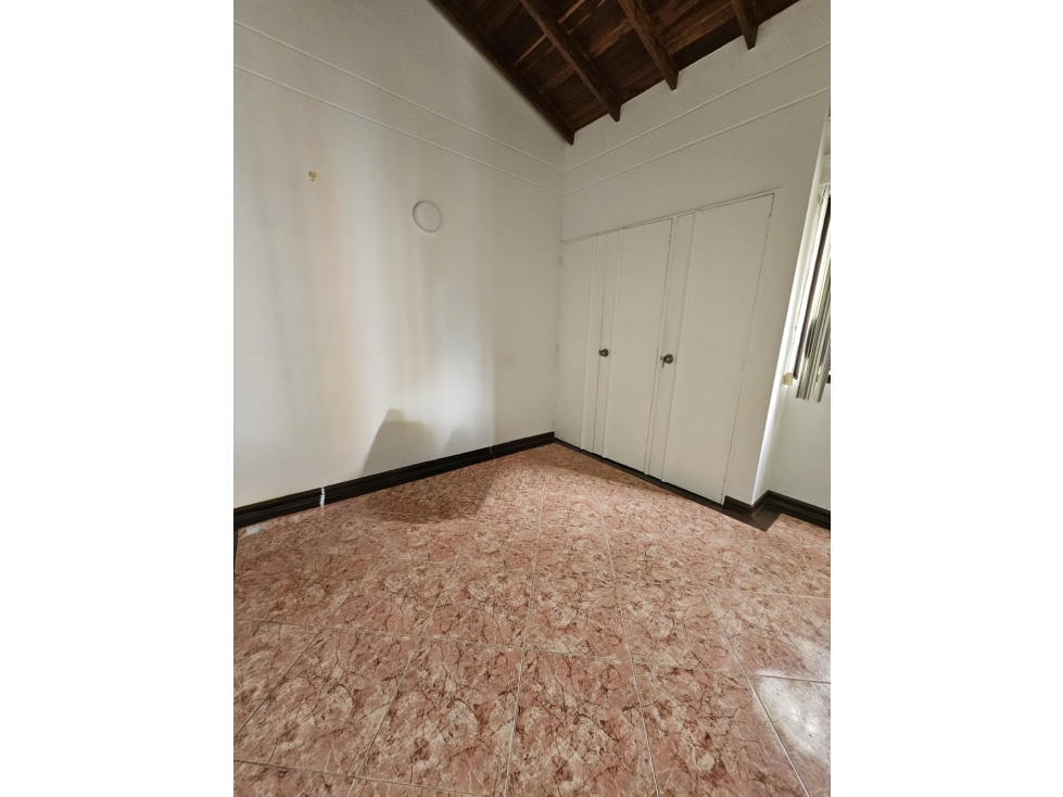 SE VENDE APARTAMENTO EN LAURELES MEDELLIN — foto 5