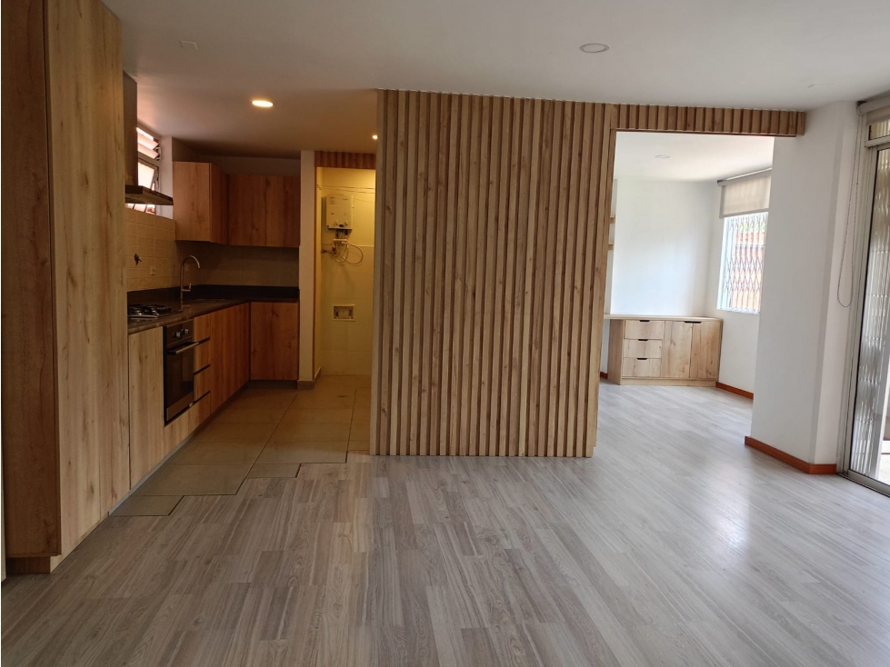 SE ARRIENDA APARTAMENTO EN SEGUNDO PARQUE DE LAURELES MEDELLÍN — foto 2