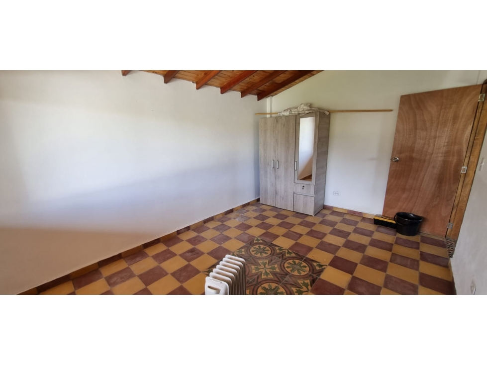 SE VENDE CASA LOTE EN SANTA ELENA ANTIOQUIA - 6
