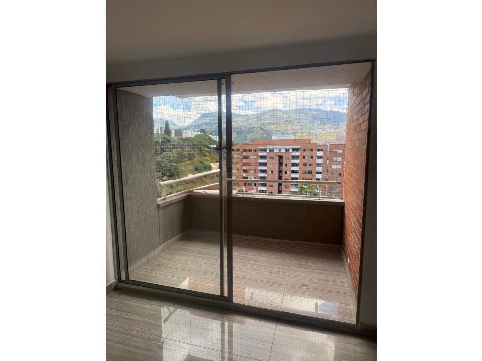 APARTAMENTO EN VENTA EN LAURELES — foto 4