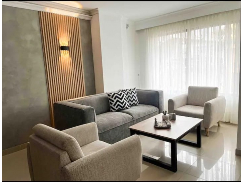 SE VENDE APARTAMENTO EN LAURELES MEDELLIN — foto 5